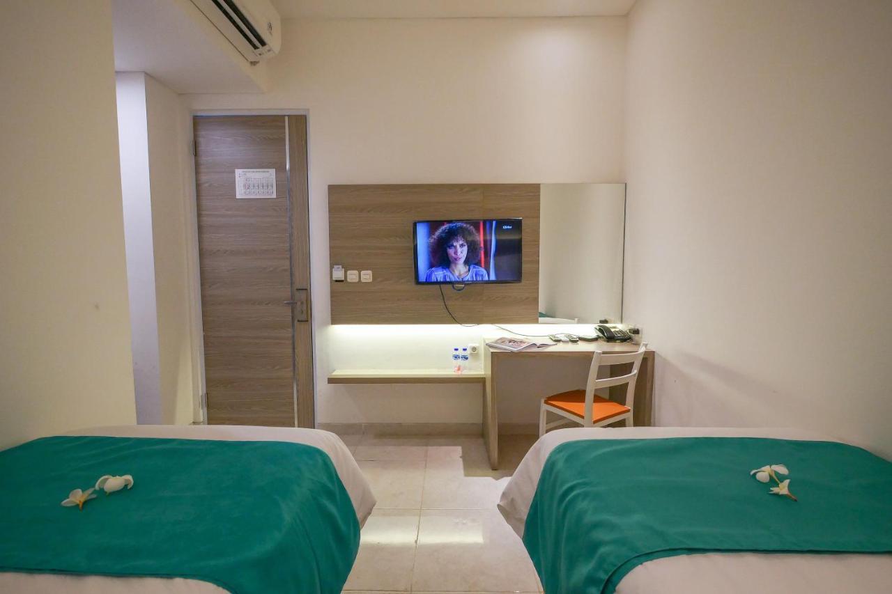 Nivasa Hotel Ungasan Buitenkant foto