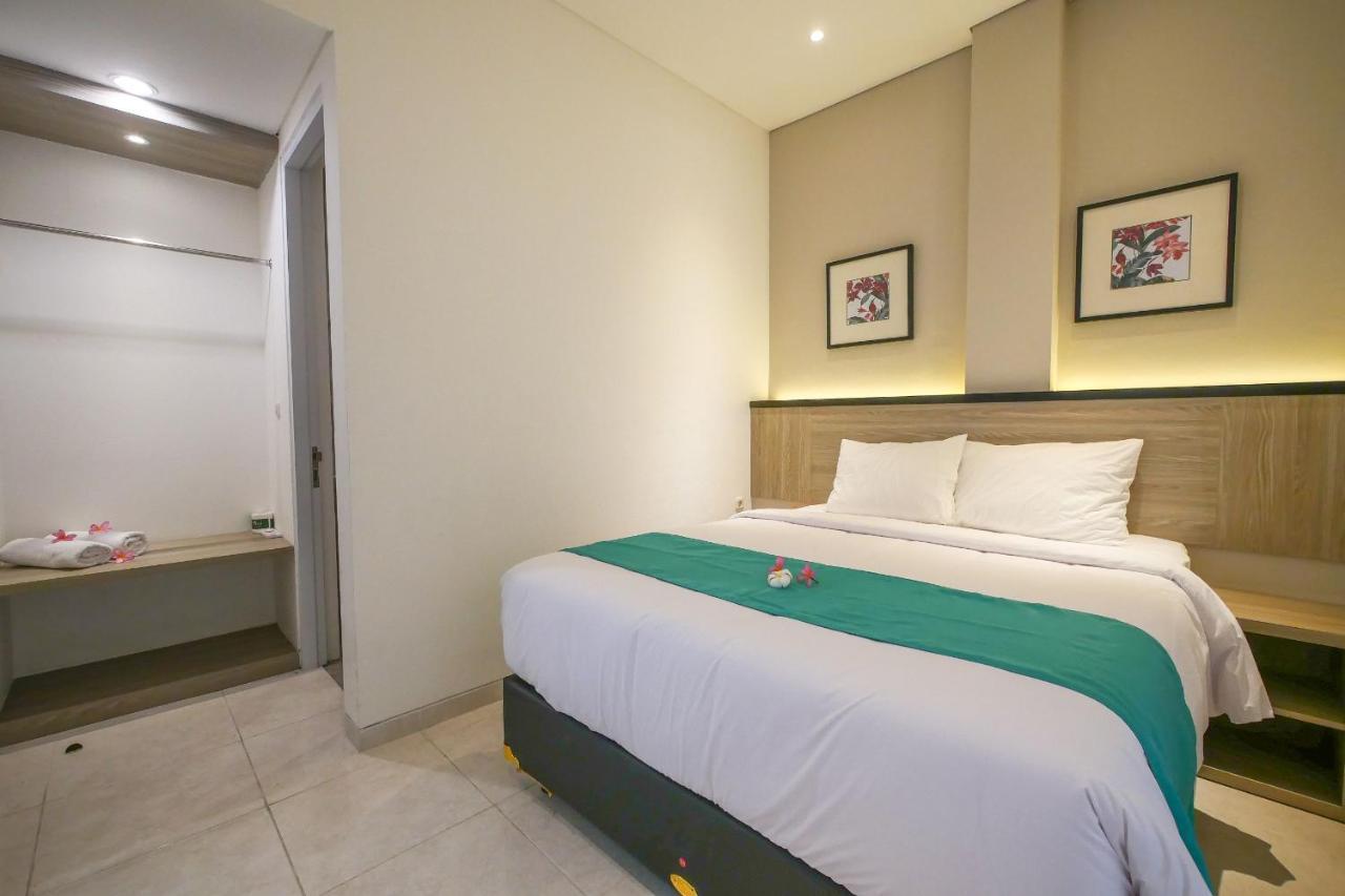 Nivasa Hotel Ungasan Buitenkant foto