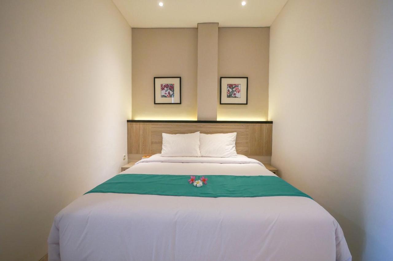 Nivasa Hotel Ungasan Buitenkant foto